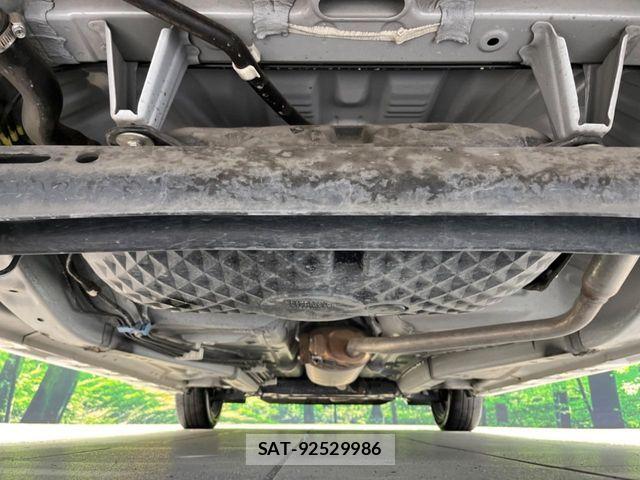 Daihatsu TANTO CUSTOM 2023-10 8038685-18