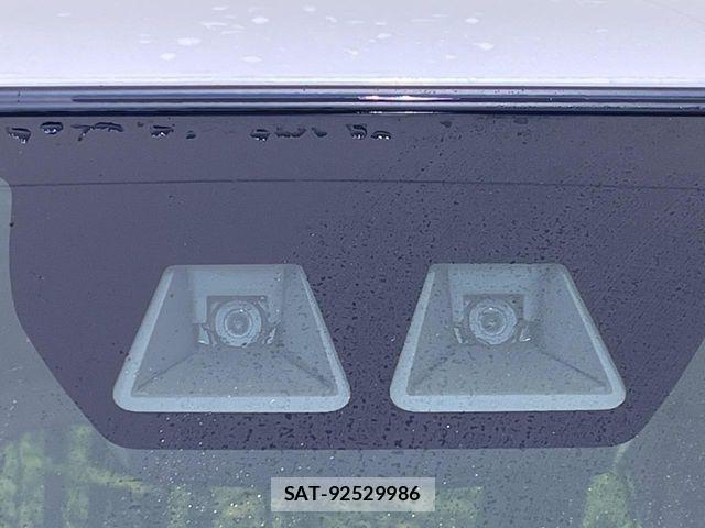 Daihatsu TANTO CUSTOM 2023-10 8038685-6