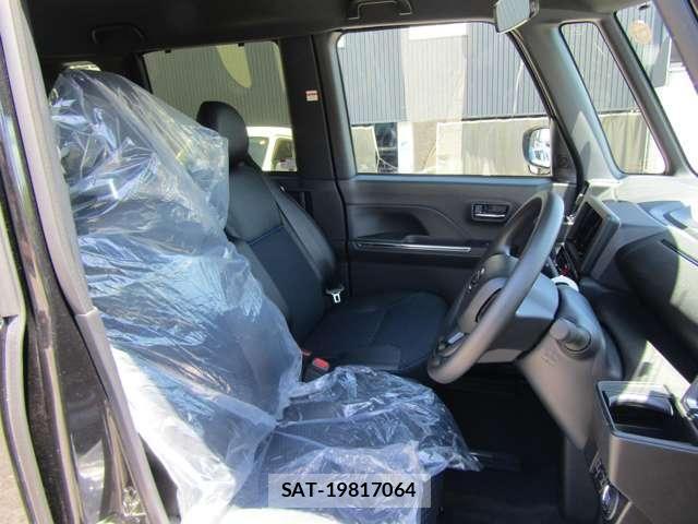 Daihatsu TANTO CUSTOM 2025-11 8075874-21