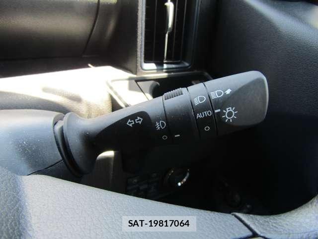 Daihatsu TANTO CUSTOM 2025-11 8075874-29