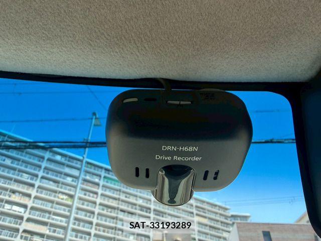 Daihatsu TANTO CUSTOM 2019-02 8075903-9
