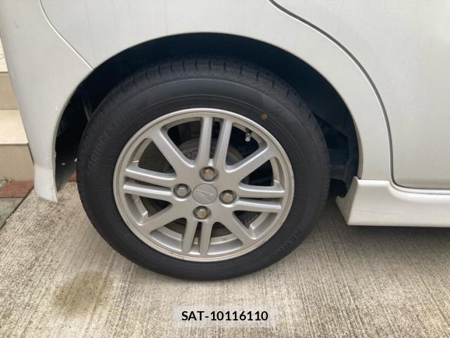 Daihatsu TANTO CUSTOM 2010-06 8075914-16