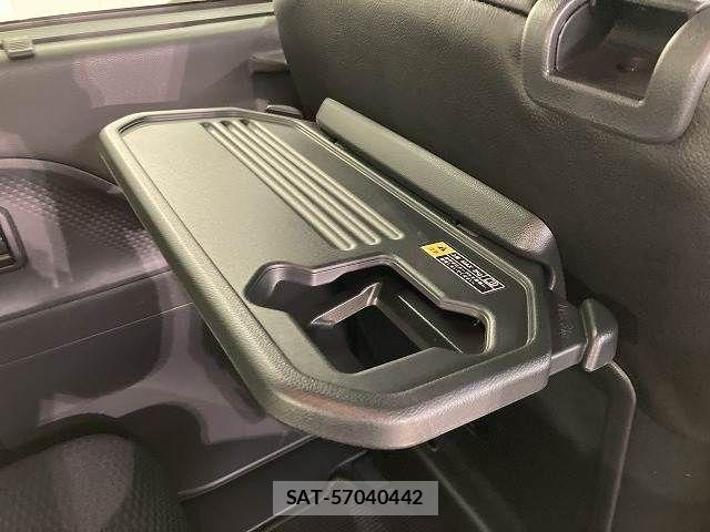 Daihatsu TANTO CUSTOM 2025-11 8075873-8