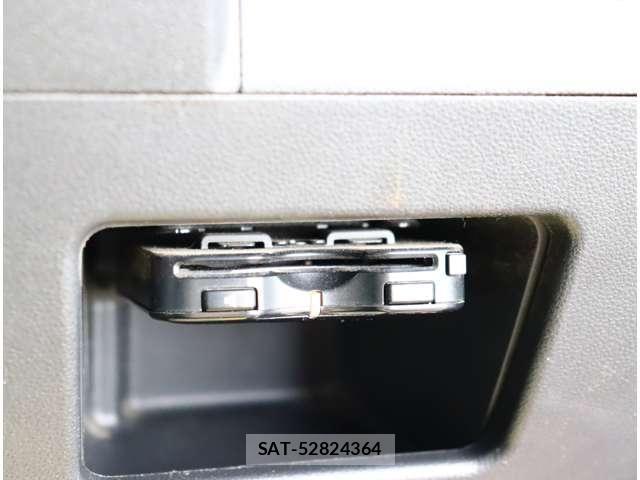 Daihatsu TANTO CUSTOM 2015-12 8102268-25