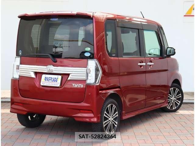 Daihatsu TANTO CUSTOM 2015-12 8102268-2