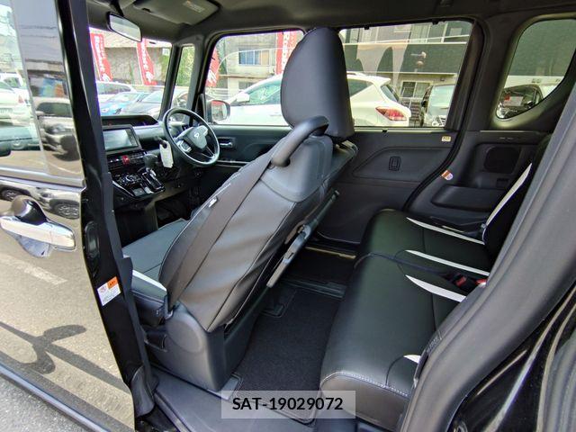 Daihatsu TANTO CUSTOM 2022-11 8102249-15