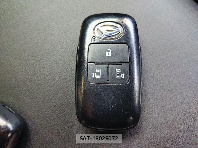 Daihatsu TANTO CUSTOM 2022-11 8102249-27