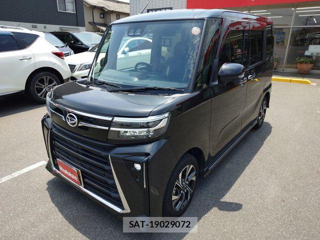 Daihatsu TANTO CUSTOM 2022-11 8102249-4