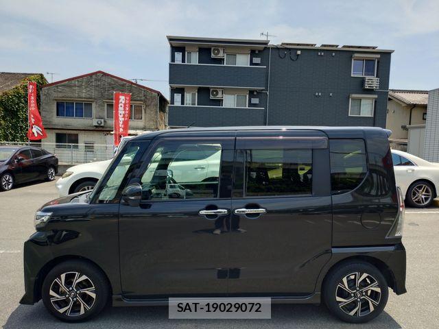 Daihatsu TANTO CUSTOM 2022-11 8102249-5