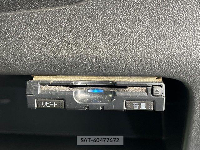Daihatsu TANTO CUSTOM 2011-08 8102269-5