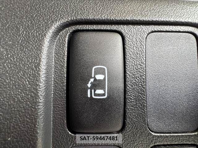 Daihatsu TANTO CUSTOM 2012-03 8102278-3