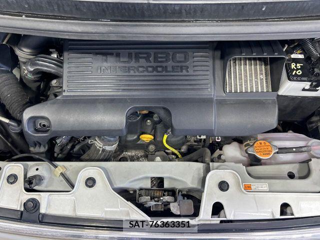 Daihatsu TANTO CUSTOM 2014-10 8102263-17