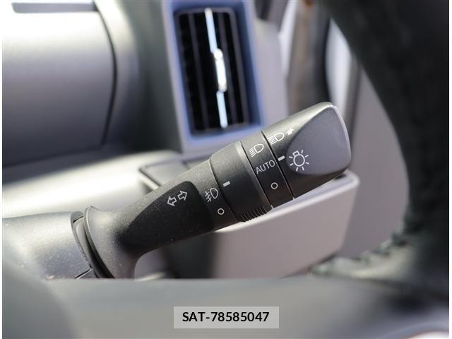 Daihatsu TANTO CUSTOM 2019-07 8102247-19
