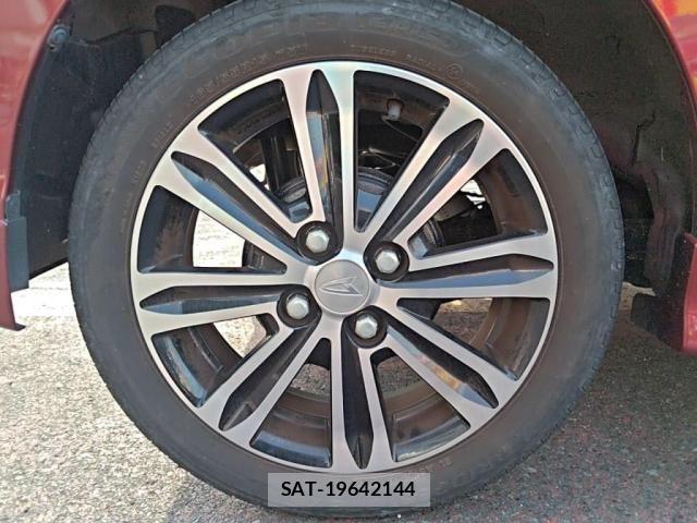 Daihatsu TANTO CUSTOM 2016-05 8102255-11
