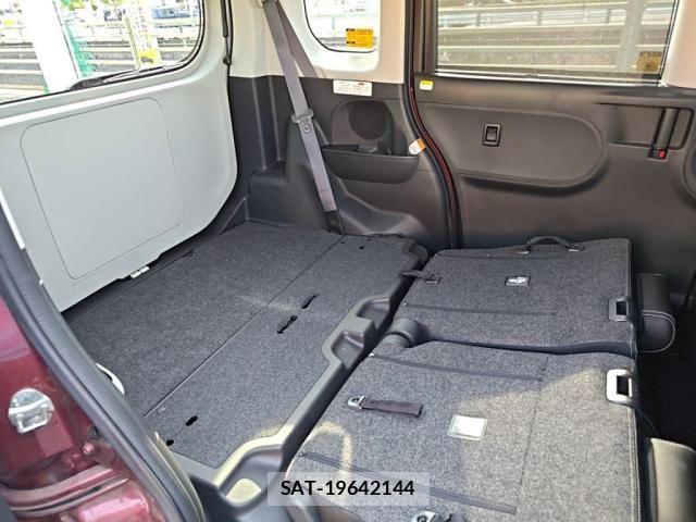Daihatsu TANTO CUSTOM 2016-05 8102255-21