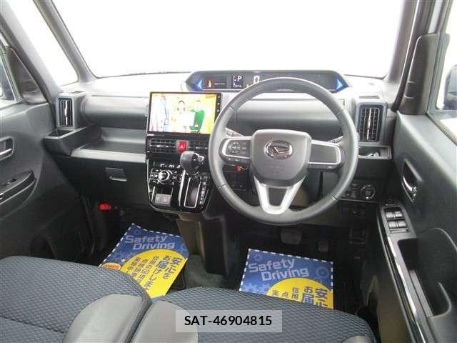 Daihatsu TANTO CUSTOM 2022-10 8102243-1
