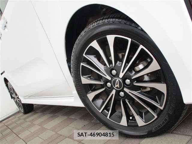 Daihatsu TANTO CUSTOM 2022-10 8102243-17