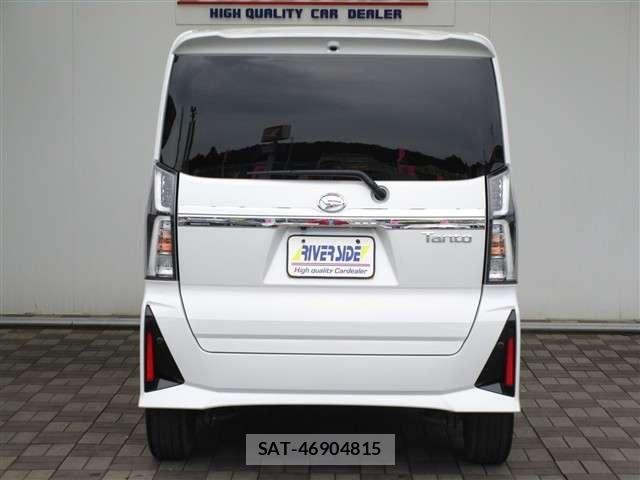 Daihatsu TANTO CUSTOM 2022-10 8102243-18