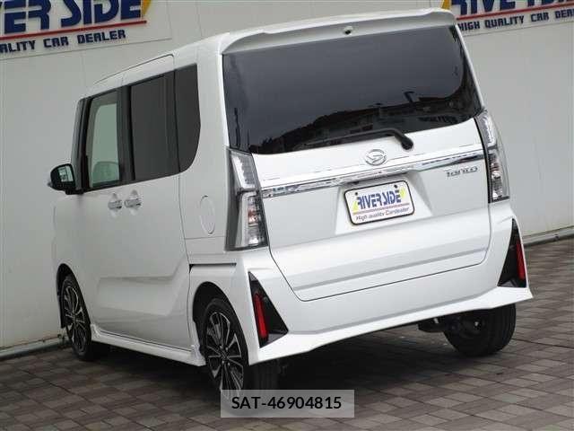 Daihatsu TANTO CUSTOM 2022-10 8102243-19