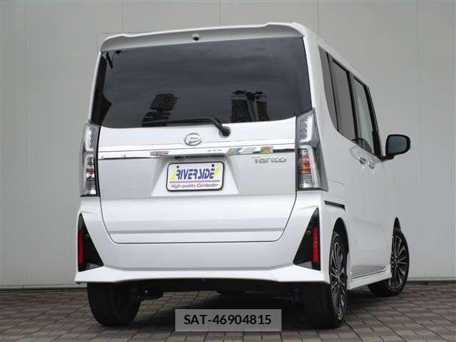 Daihatsu TANTO CUSTOM 2022-10 8102243-20