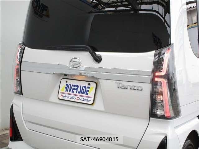 Daihatsu TANTO CUSTOM 2022-10 8102243-21