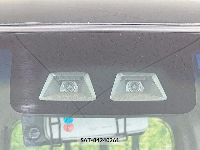 Daihatsu TANTO CUSTOM 2017-10 8102260-4