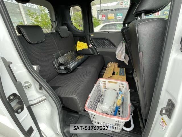 Daihatsu TANTO CUSTOM 2019-11 8102251-6