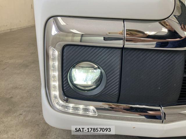 Daihatsu TANTO CUSTOM 2017-02 8102262-25