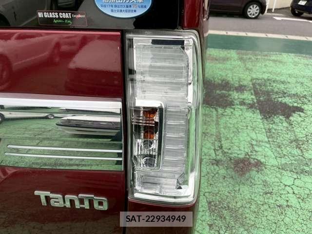 Daihatsu TANTO CUSTOM 2014-09 8102271-23