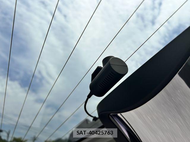 Daihatsu TANTO CUSTOM 2015-12 8102261-10