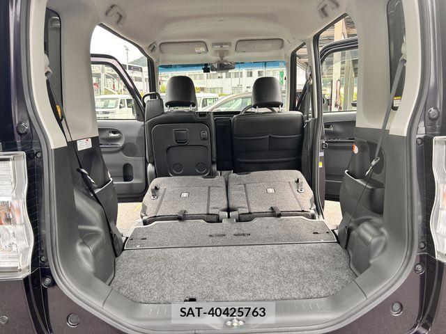 Daihatsu TANTO CUSTOM 2015-12 8102261-17