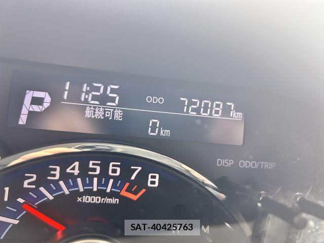 Daihatsu TANTO CUSTOM 2015-12 8102261-27