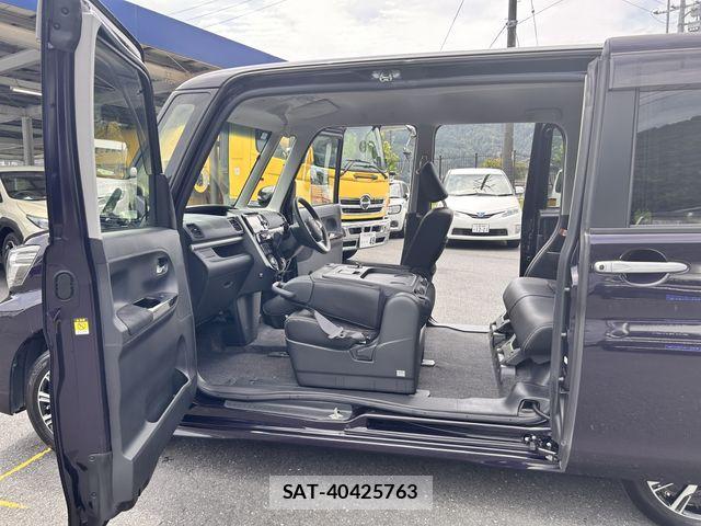 Daihatsu TANTO CUSTOM 2015-12 8102261-3