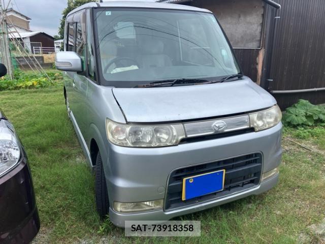 Daihatsu TANTO CUSTOM 2005-07 8132670-0