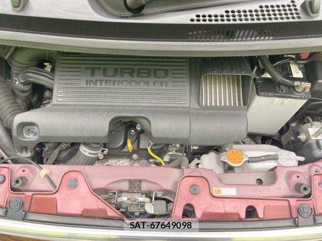 Daihatsu TANTO CUSTOM 2015-06 8132656-17