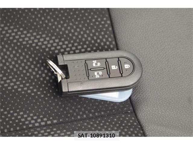 Daihatsu TANTO CUSTOM 2018-03 8132646-17
