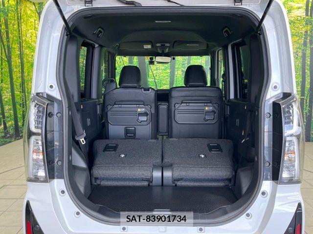 Daihatsu TANTO CUSTOM 2023-04 8132634-9