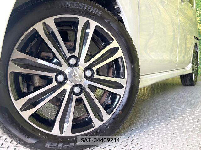 Daihatsu TANTO CUSTOM 2017-05 8146843-12