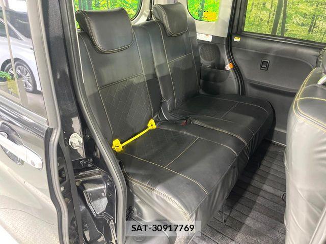 Daihatsu TANTO CUSTOM 2017-10 8146854-8