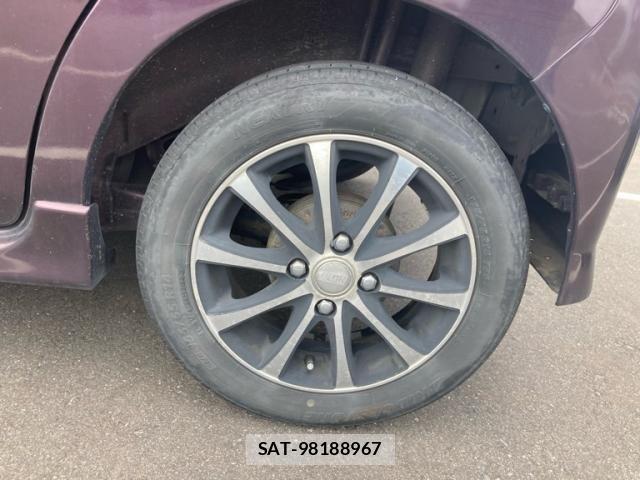 Daihatsu TANTO CUSTOM 2011-08 8146860-5