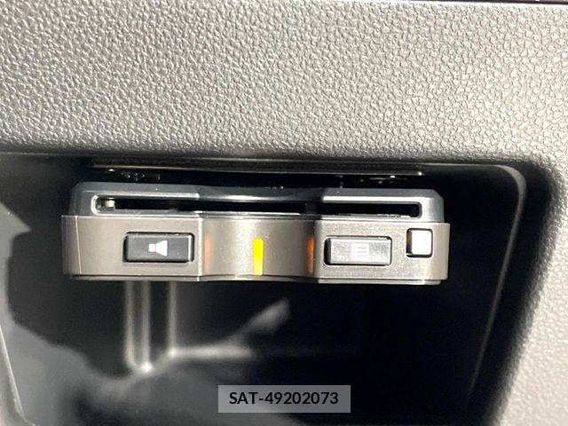 Daihatsu TANTO CUSTOM 2017-04 8146838-5