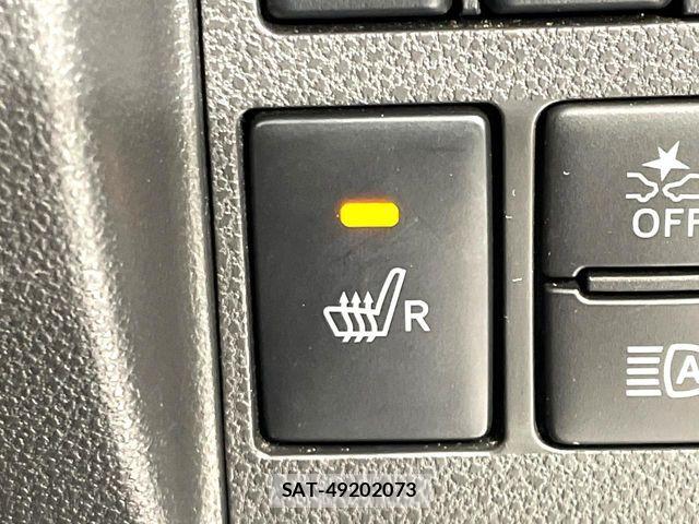 Daihatsu TANTO CUSTOM 2017-04 8146838-7