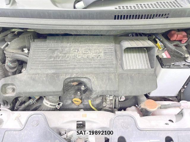 Daihatsu TANTO CUSTOM 2018-02 8146842-17