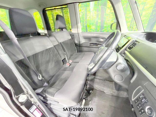 Daihatsu TANTO CUSTOM 2018-02 8146842-7