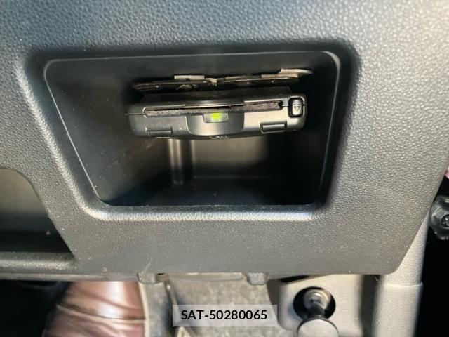 Daihatsu TANTO CUSTOM 2014-06 8159375-23