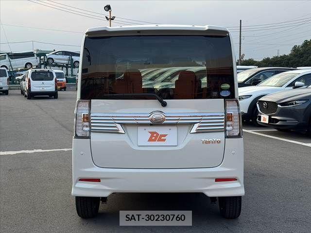 Daihatsu TANTO CUSTOM 2017-09 8210615-13