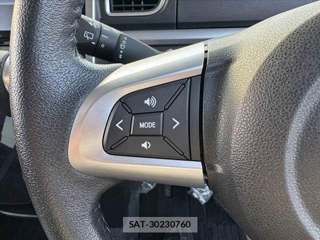 Daihatsu TANTO CUSTOM 2017-09 8210615-23
