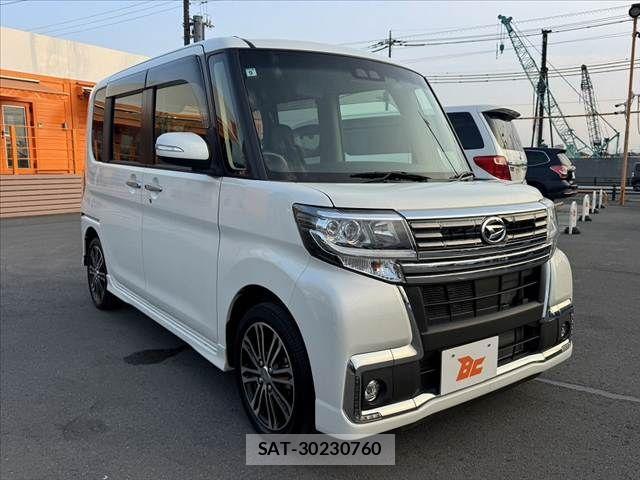 Daihatsu TANTO CUSTOM 2017-09 8210615-7