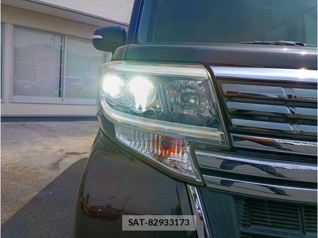 Daihatsu TANTO CUSTOM 2017-03 8210632-20