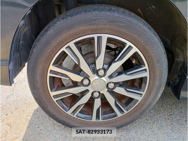 Daihatsu TANTO CUSTOM 2017-03 8210632-27